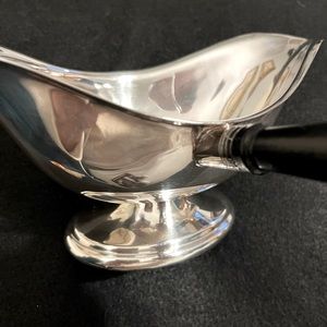 Sheffield Silver Co-Made in USA Gravy Sauce Boat